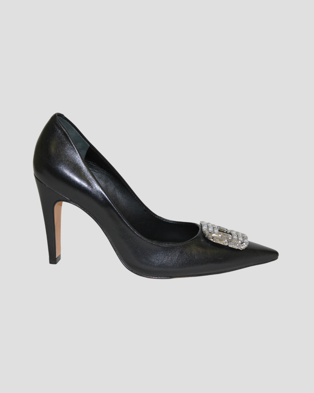 Brooch Detail Leather Pump