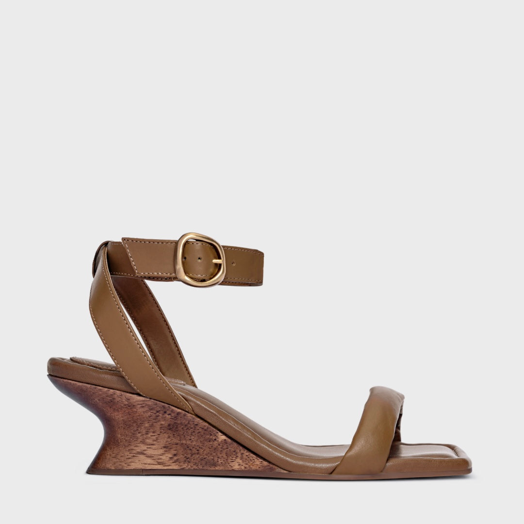 Puffy Strap Wood Heel (Salvator)