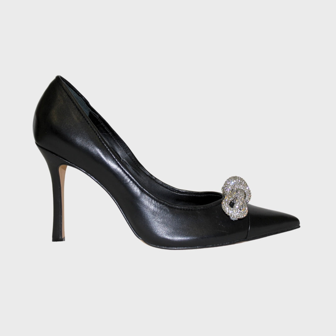 Butterfly Detail Pump